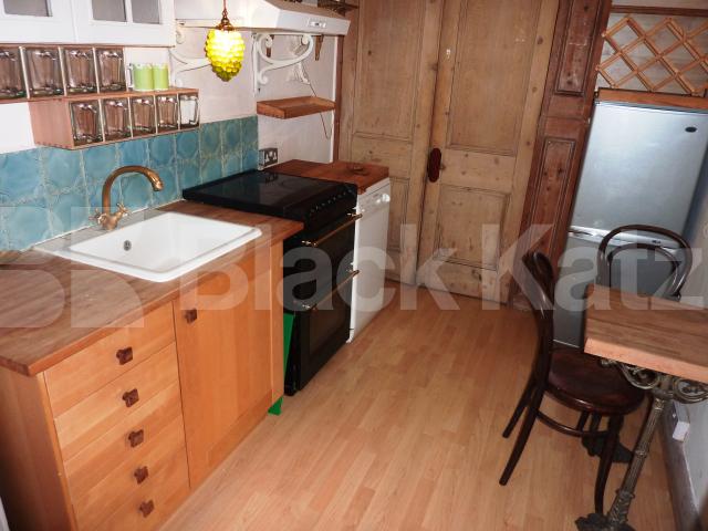 			INCLUSIVE OF ALL BILLS!, 2 Bedroom, 1 bath, 1 reception Flat			 St Lukes Road, PORTOBELLO/WESTBOURNE PARK W11